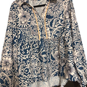 NWOT Shein Floral Blue and White Blouse 3x